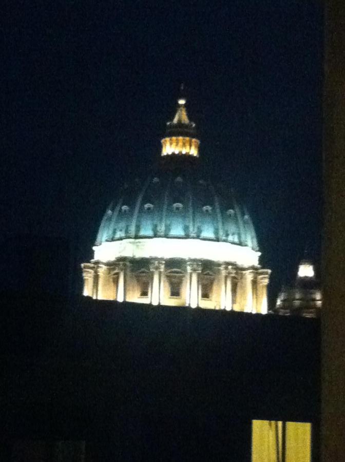 Di Fronte Alla Cupola Roma Ngoại thất bức ảnh